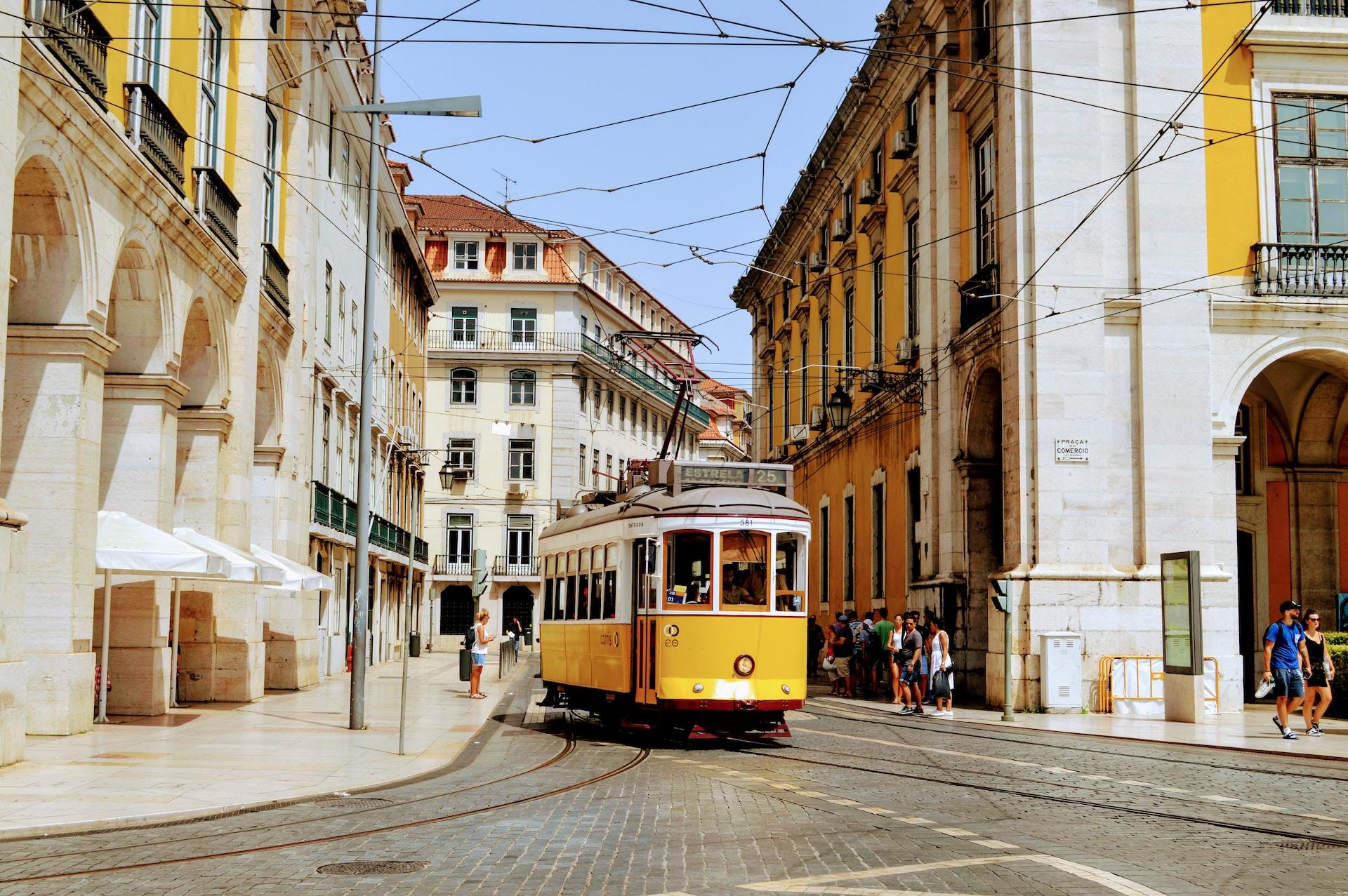 Lisbon for All the Family - background banner